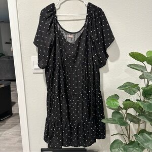 SO Flutter Sleeve Tiered Dress